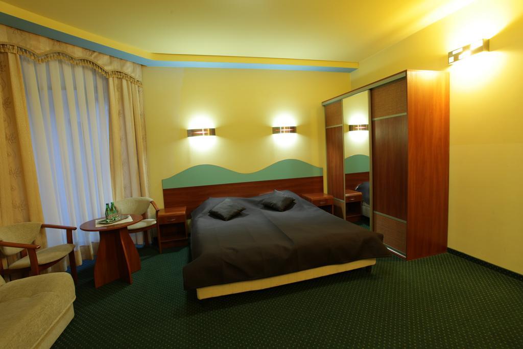 Hotel Arka Spa Weichsel Zimmer foto